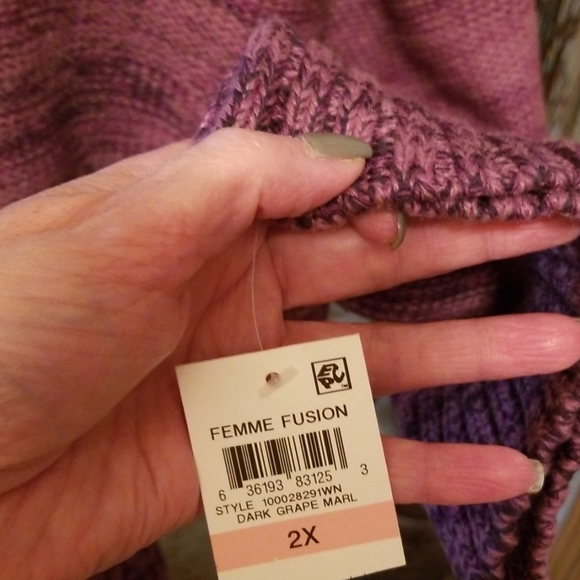 💜New Style & Sweater 💜 - Picture 4 of 8